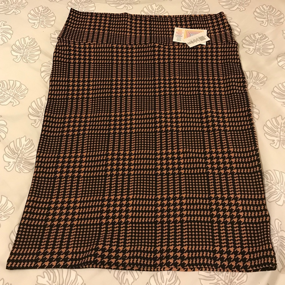 LuLaRoe Cassie Skirt